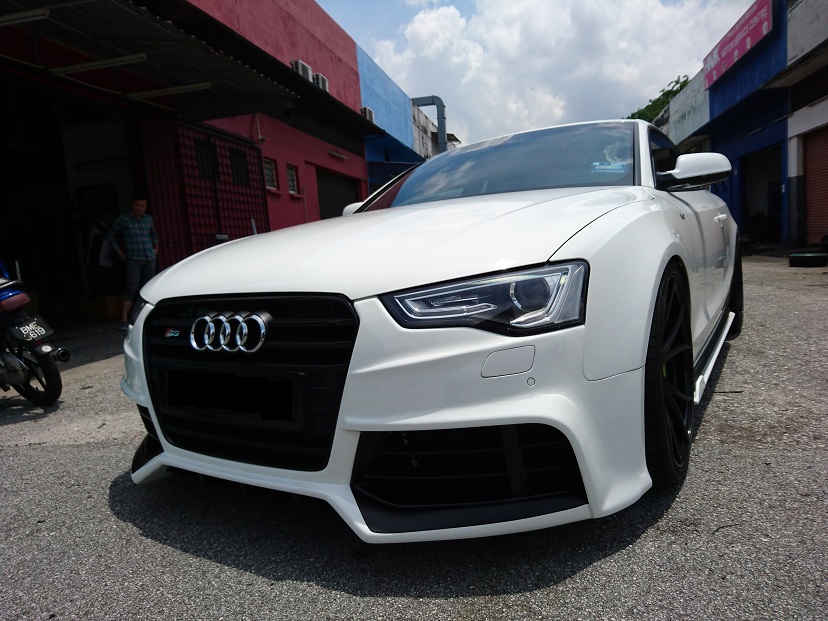 A5 Rieger RS5 Bodykit